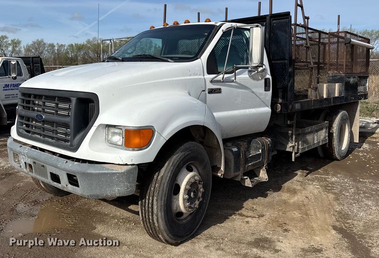 2000 Ford F750 Super Duty XL flatbed truck - ED4178