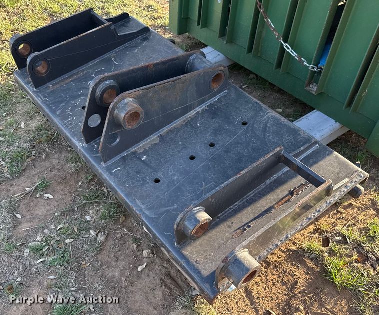 Wheel loader quick connect - EJ3554