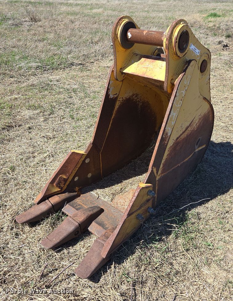 2016 John Deere AT456495 bucket  - EJ8347