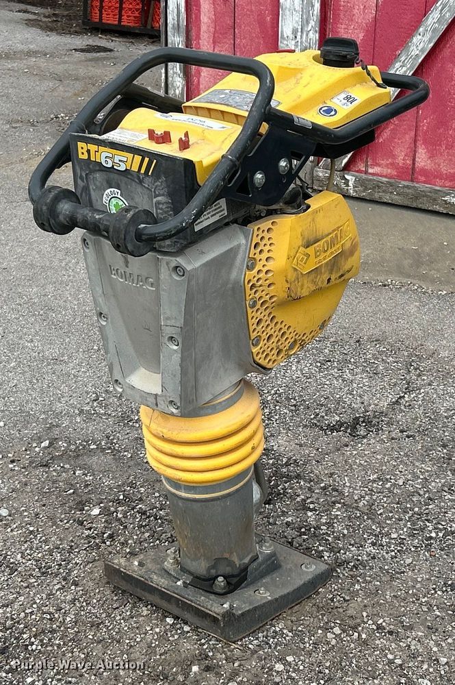 2019 Bomag BT65 plate compactor - EK2795