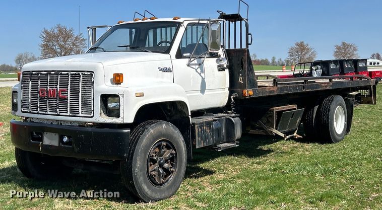 1992 GMC TopKick flatbed truck - EK2830