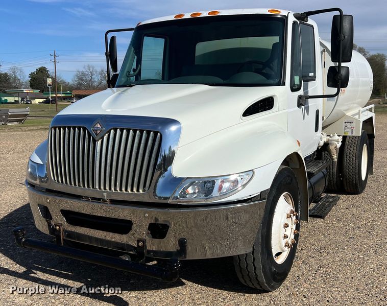 2007 Freightliner 4300 water truck - EL5722
