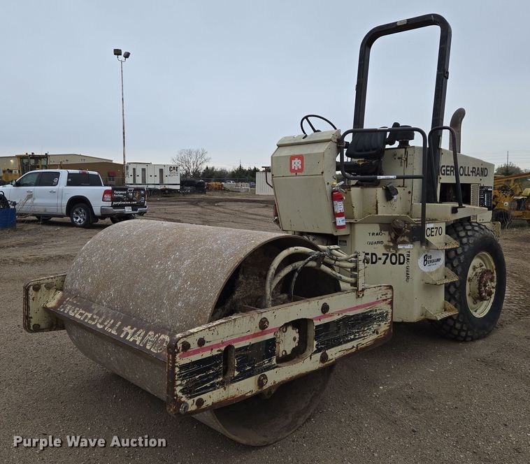 1992 Ingersoll Rand SD-70D single drum vibratory roller - EO0636