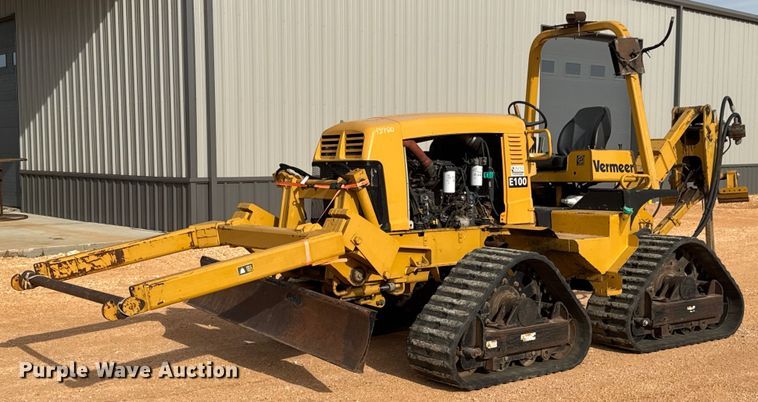 2007 Vermeer RTX1250 cable plow - EQ1230
