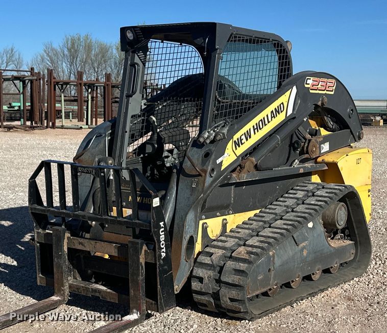 2014 New Holland C232 tracked skid steer loader - ER8955