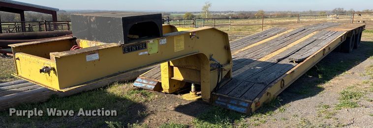 1990 Etnyre lowboy equipment trailer - OK9478