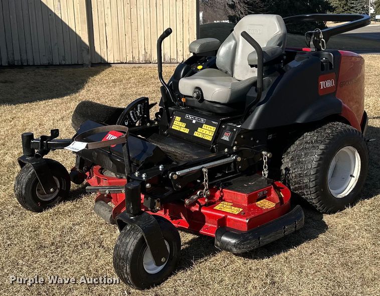 Toro Groundsmaster 7200 ZTR lawn mower - DV0686