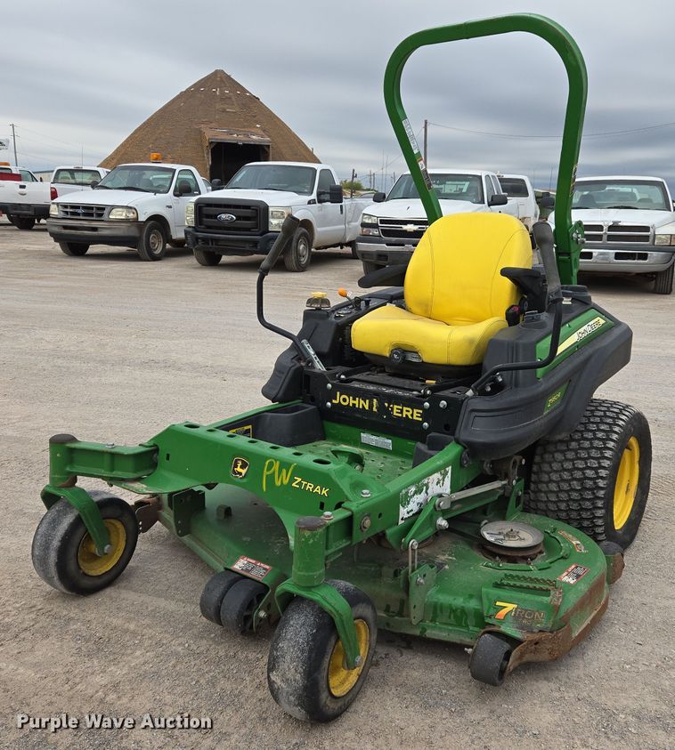 2015 John Deere Z950R ZTR lawn mower - DW8654
