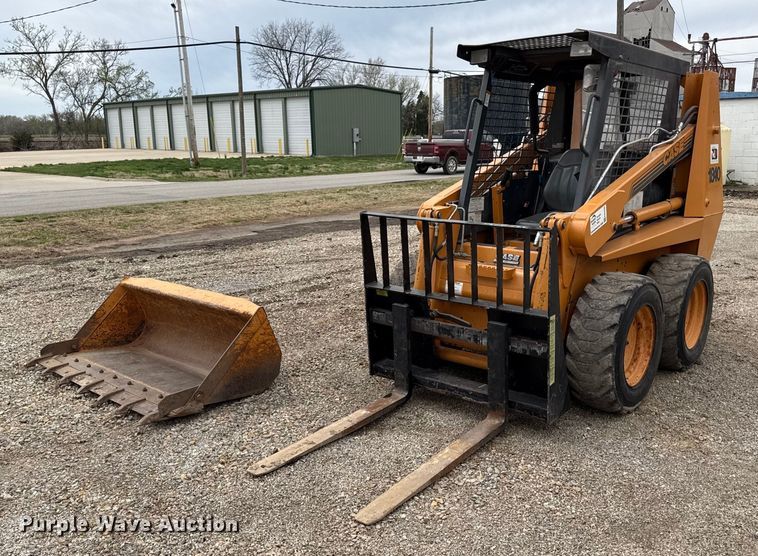 2001 Case 1840 skid steer loader - ED4205