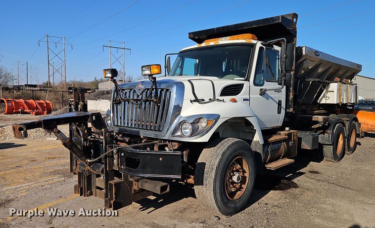 2009 International WorkStar 7400 applicator truck - EI8915