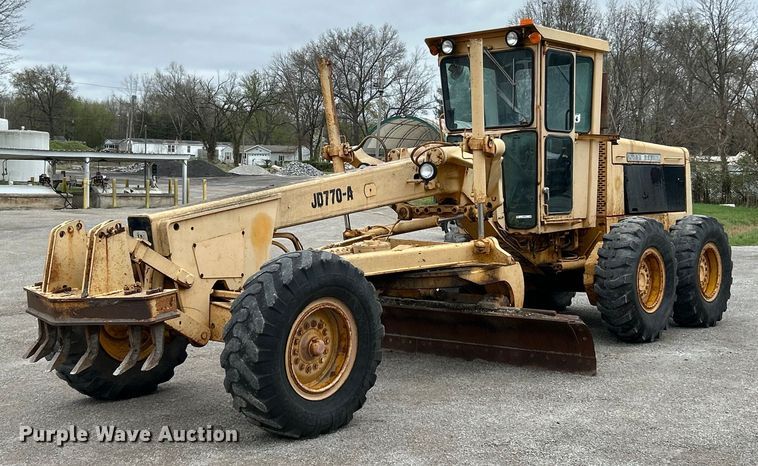 1979 John Deere 770-A motor grader - EK2816