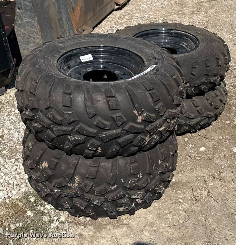 Tires and wheels - EM3755
