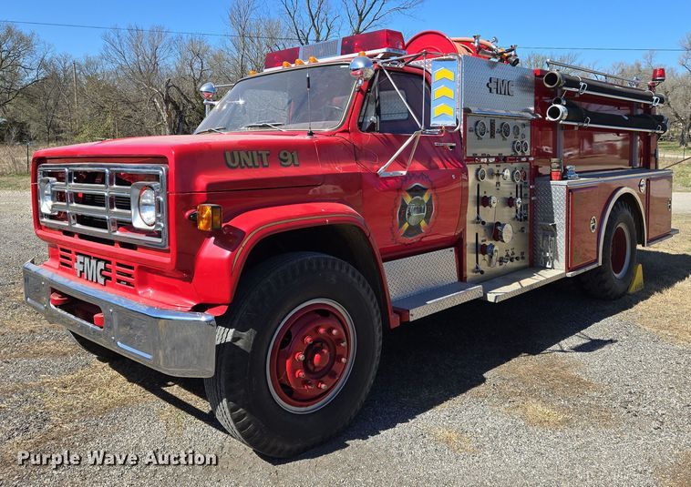 1986 GMC C6000 pumper fire truck - EN8817