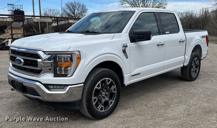 2022 Ford F150 SuperCrew pickup truck - EQ1255