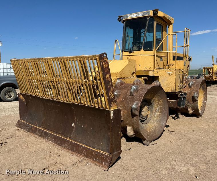 1988 Caterpillar 816B landfill compactor - ER8982