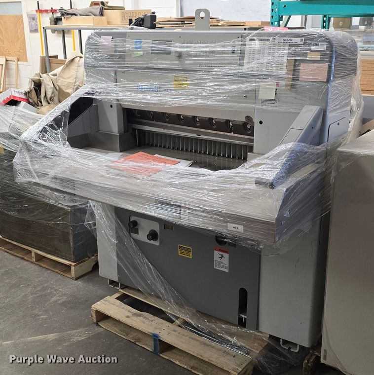 2001 Baumcut  31.5 paper cutter - NC9260