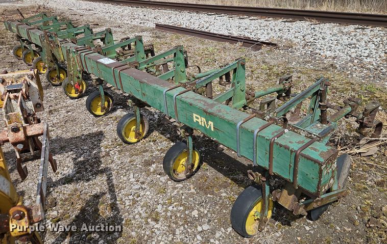 John Deere ER014 field cultivator - DT7697