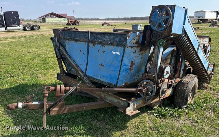 Pecan harvester - EJ8401