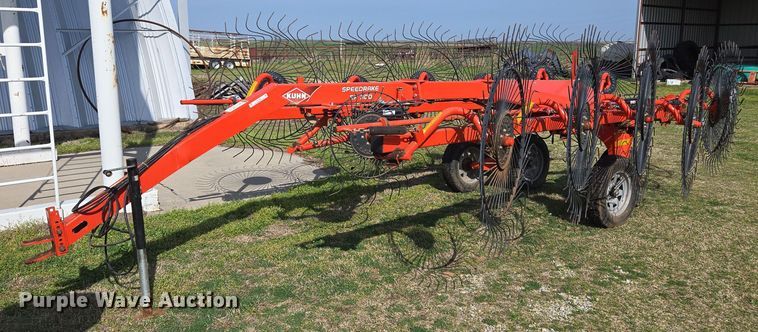 Kuhn SR300 hay rake - EL5542
