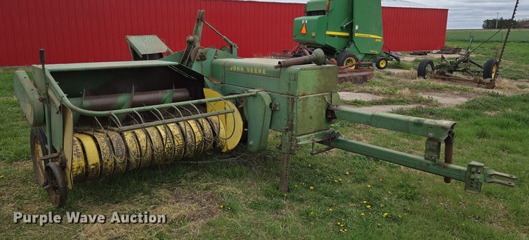 John Deere 224WS small square baler - EO0646