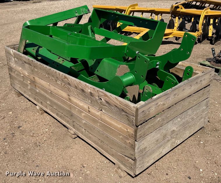 John Deere tractor parts - EQ4566