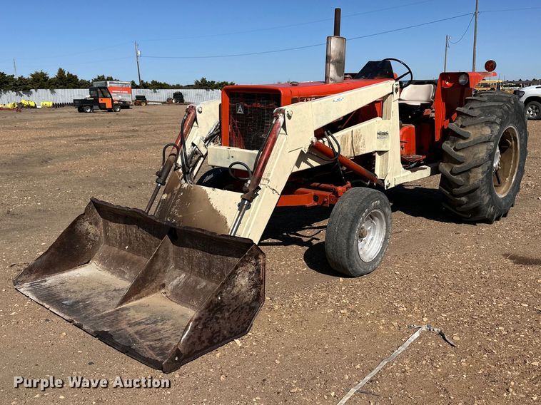 Allis-Chalmers 175 tractor - EQ4568