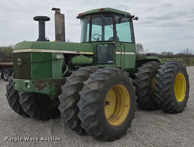 John Deere  8630 4WD tractor - EQ6992