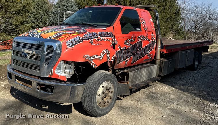 2007 Ford F650 Super Duty rollback truck - EM3754