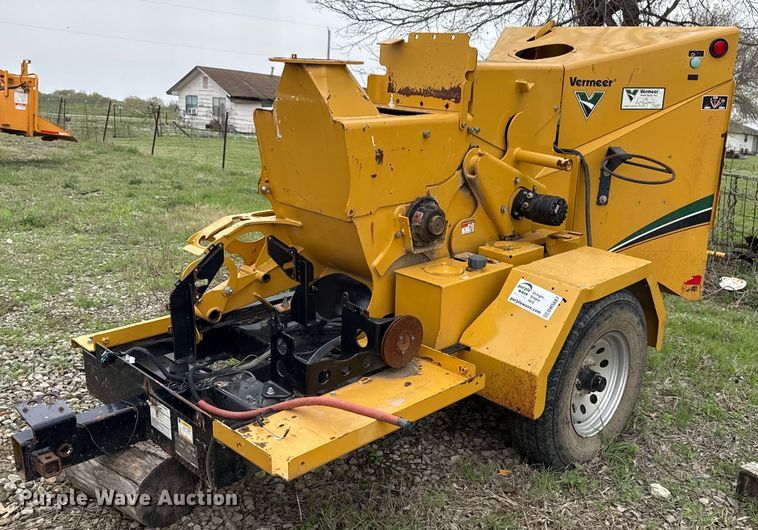 2018 Vermeer BC1000XL wood chipper - DM5687