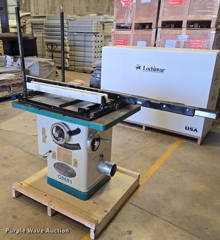 2014 Grizzly G0691 table saw - DT4799