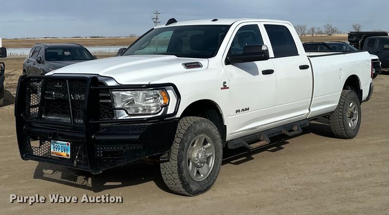 2022 Dodge Ram 2500  Crew Cab pickup truck - EC2376