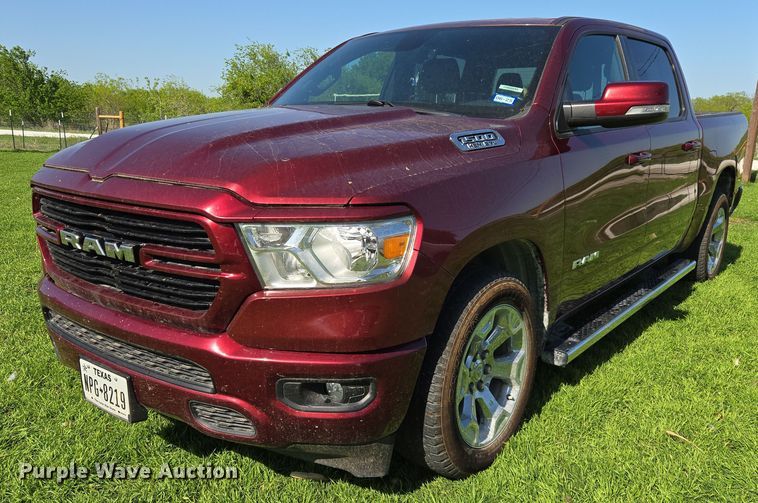 2020 Dodge Ram 1500 Crew Cab pickup truck - EF2984