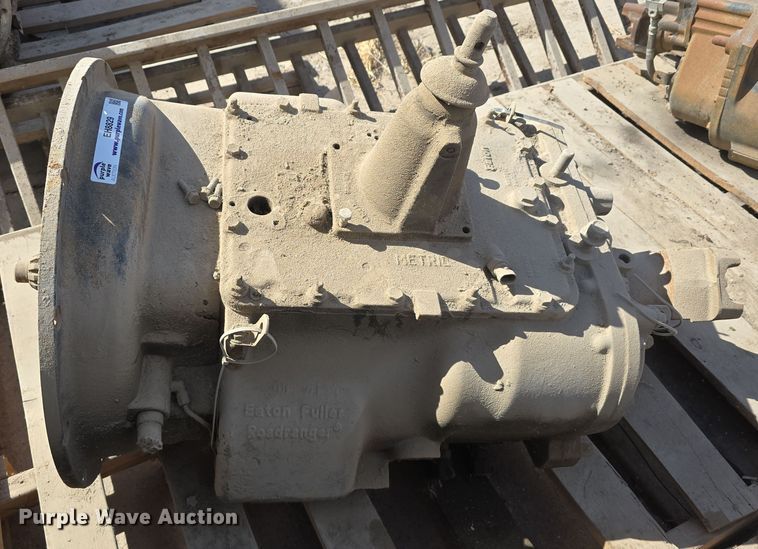 Eaton Fuller Roadranger transmission - EH8829
