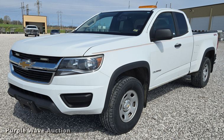 2016 Chevrolet Colorado Ext. Cab pickup truck - EJ7427
