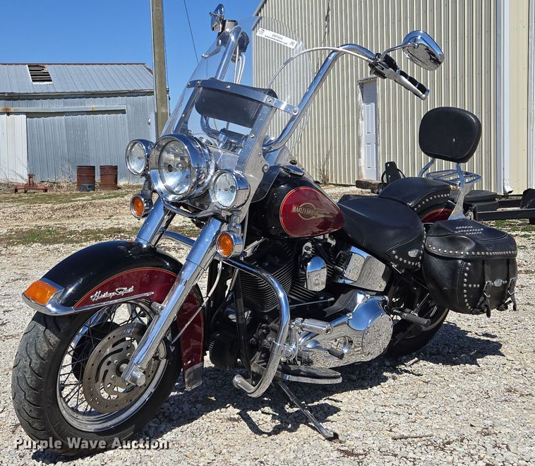 2005 Harley Davidson  Heritage Softail  motorcycle - EM7004