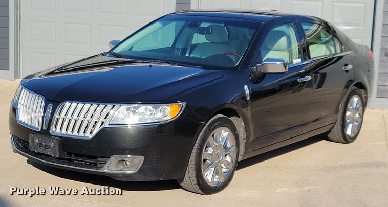 2011 Lincoln MKZ  - NV9764
