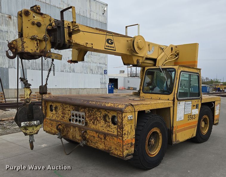 1990 Grove AP308 crane truck - DP6290