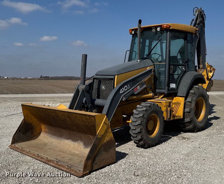 2010 John Deere 410J backhoe - DT0691