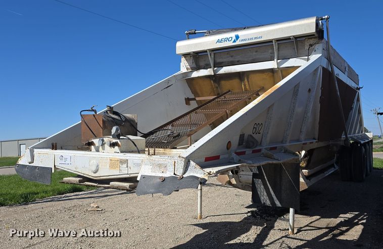 1998 Ranch Manufacturing Co. 21-42-3 bottom dump trailer - DT6803