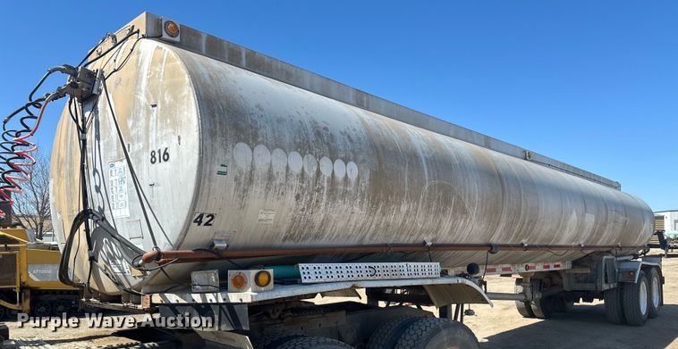 1975 Trailmobile F14S4CCH-4 tank trailer - DT7139