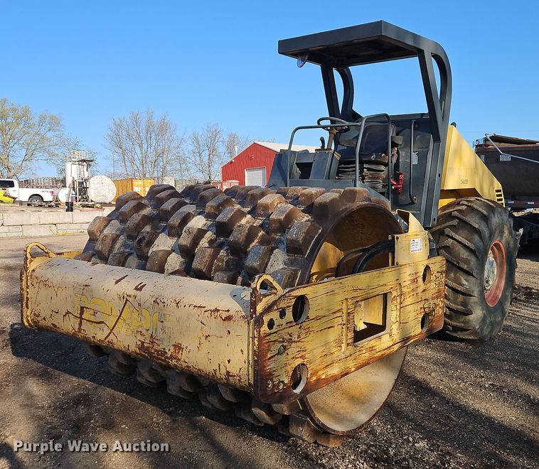 2000 Bomag BW213 PDH-3 single drum vibratory roller - DT7736