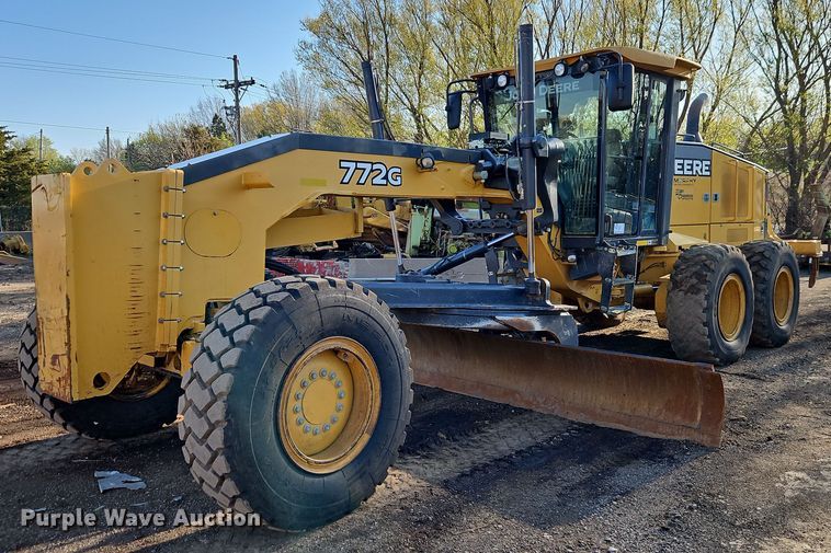 2012 John Deere 772G motor grader - DT7737