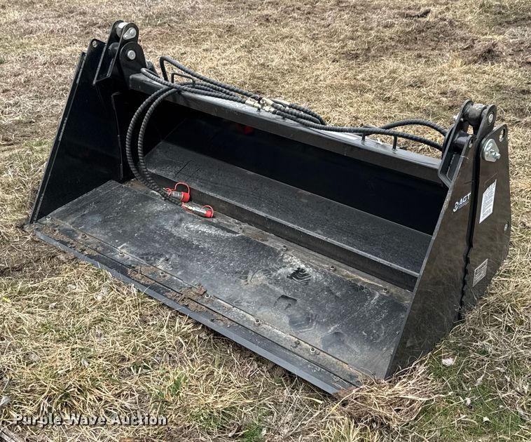 2024 Topcat 4IN1BCT skid steer bucket - DU9693