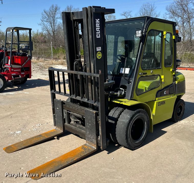 Clark C40D forklift - DV1894
