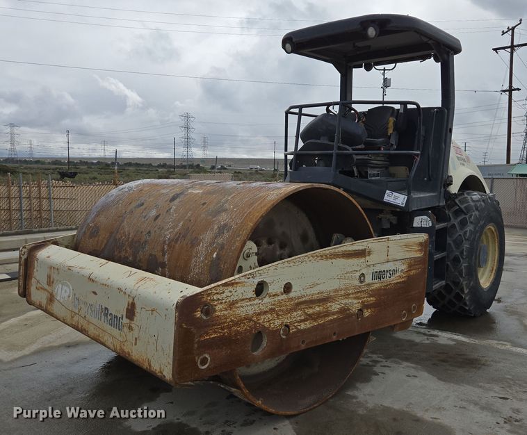 2004 Ingersoll Rand SD-122DX TF single drum vibratory roller - EC0921