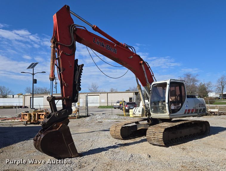 2006 Link-Belt 210 LX excavator - EC4158