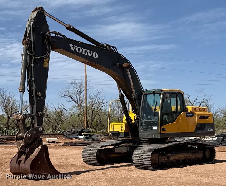 2012 Volvo EC250DL excavator - ED5575