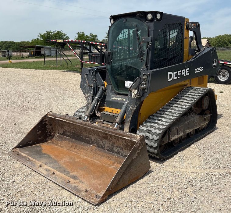 2019 John Deere 325G tracked skid steer loader - EF3016