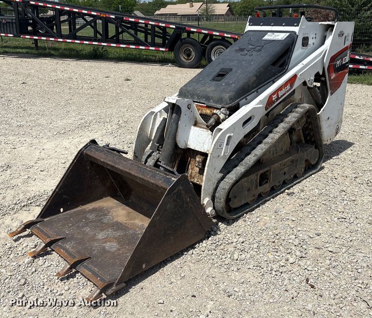 2021 Bobcat MT100 compact utility loader - EF3017