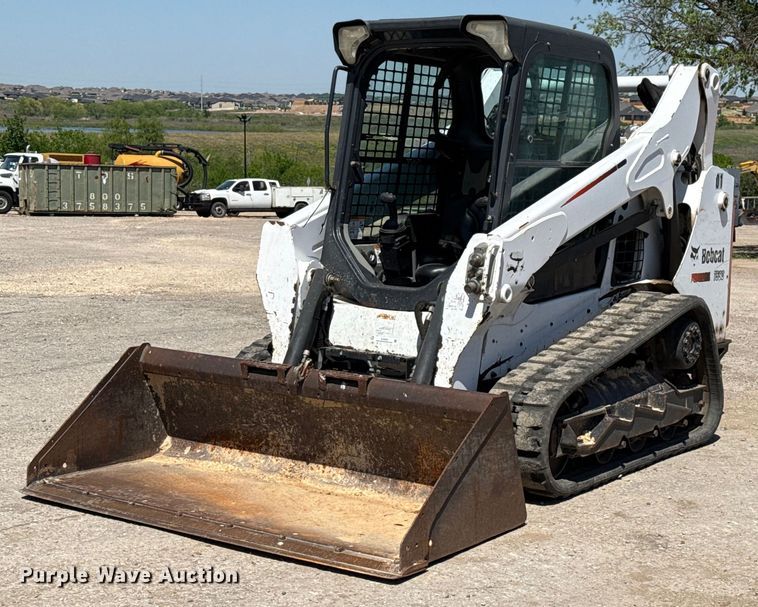 2016 Bobcat T590 tracked skid steer loader - EJ3620